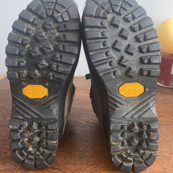 Vintage Raichle hiking boots made in Switzerland - Picture 3 of 13